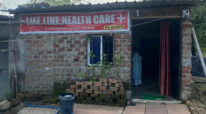 दवाइयां अवैध रूप से बेचने का मामला पकड़ा, दवाएं जब्त