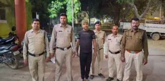 फर्जी ड्रग इंस्पेक्टर ने क्लिनिक संचालक से 7.5 लाख ठगे, अरेस्ट