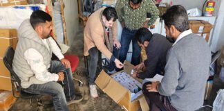 कूरियर कंपनी पर रेड कर 28 हजार नशीली गोलियां बरामद