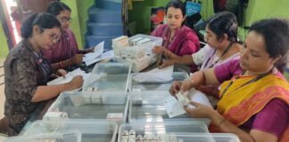 औषधि विभाग ने 50 जिमों पर रेड कर लाखों की शक्तिवर्धक दवाएं जब्त की