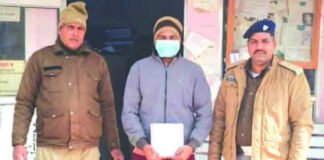 ट्रामाडोल हाइड्रोक्लोराइड टेबलेट के साथ तस्कर गिरफ्तार