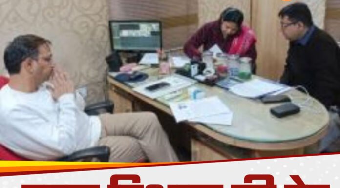 सेक्सोलॉजिस्ट क्लीनिक पर रेड कर नकली दवाइयां पकड़ी