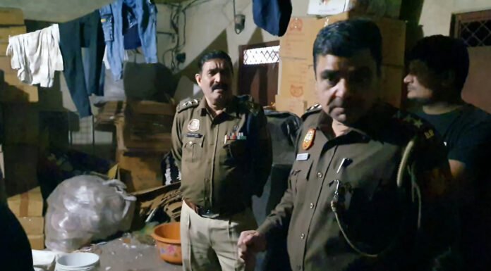 नशीली दवा की सप्लाई करने वाले गिरोह का भंडाफोड़