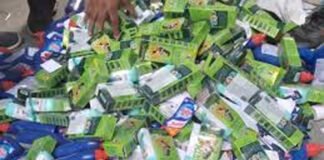 नकली कॉस्मैटिक प्रोडक्ट की बिक्री का भंडाफोड़, दो दुकानदार गिरफ्तार