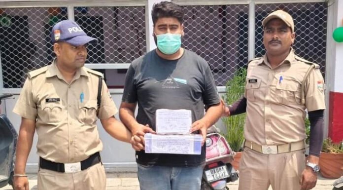 नशीली दवा बेचने पर मेडिकल स्टोर का मालिक अरेस्ट
