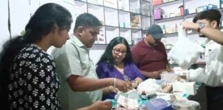 मेडिकल स्टोर पर रेड कर 137 नशीले इंजेक्शन व दवाएं बरामद
