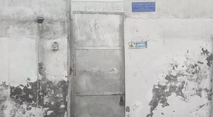 अवैध इंजेक्शन फैक्ट्री का भंडाफोड़, सील की