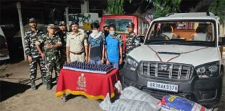 प्रतिबंधित कफ सिरप की स्कॉर्पियो में तस्करी, दो अरेस्ट