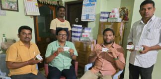 मेडिकल स्टोर पर प्रतिबंधित मेडिकेटेड स्किन केयर साबुन जब्त