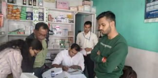 दवा के होलसेल लाइसेंस पर रिटेल बिक्री का पर्दाफाश