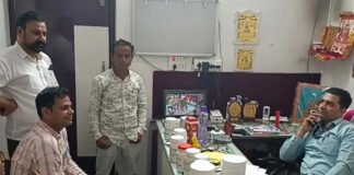 मकान में चल रहे अस्पताल पर स्वास्थ्य विभाग की रेड