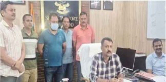 नकली दवाइयां बनानेे-बेचने के आरोपी दंपत्ति गिरफ्तार