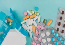 अवैध दवा का निर्माण कर रही कंपनी का भंडाफोड़