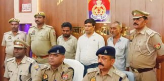 प्रतिबंधित कफ सिरप की तस्करी का भंडाफोड़, तीन गिरफ्तार