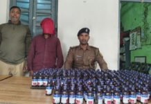 कोडीनयुक्त कफ सिरप की एक्सयूवी कार से तस्करी पकड़ी