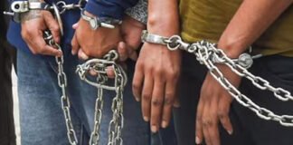 फार्मासिस्ट के ठिकानों पर रेड कर भारी मात्रा में नशीले इंजेक्शन जब्त