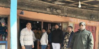 मेडिकल स्टोर में छापेमारी कर 78 प्रकार की दवाइयां जब्त