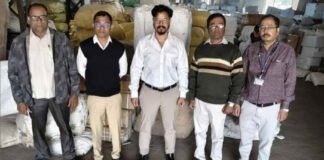 ट्रांसपोर्ट से संदिग्ध दवाइयों की खेप जब्त, 3 मिली अमानक