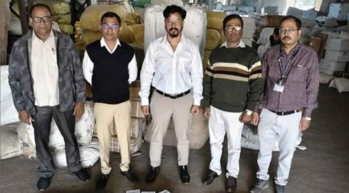 ट्रांसपोर्ट से संदिग्ध दवाइयों की खेप जब्त, 3 मिली अमानक