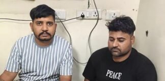 फेस वॉश के कार्टून में छिपाकर मंगवाई नशीली गोलियां जब्त