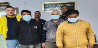 ब्रांडेड के नाम पर नकली दवाएं बेचने वाले गिरोह का भंडाफोड़