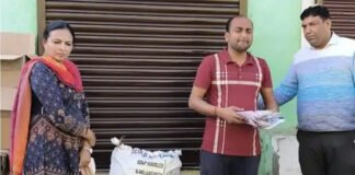 अवैध मेडिकल स्टोर पर 50 हजार की दवाएं जब्त