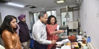 अवैध दवा कारोबार का पर्दाफाश कर 1 लाख की दवाएं जब्त