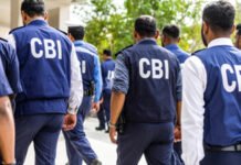 नकली दवा रैकेट के तीन आरोपियों पर केस दर्ज