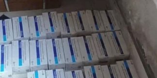 कोरेक्स सिरप के सप्लायर से 8 लाख की दवाएं बरामद