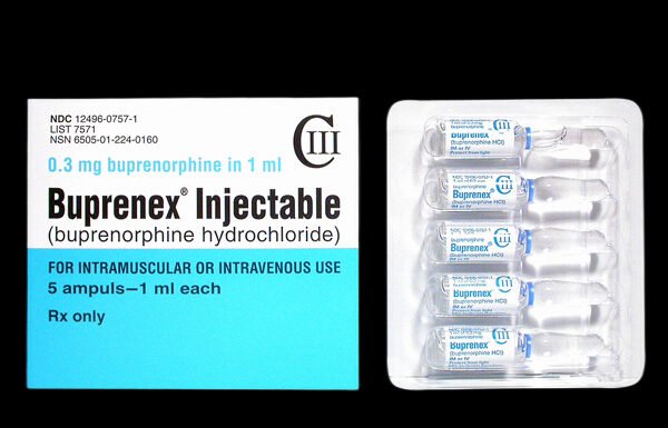 नशीली दवा बेचने वाले को 10 साल सश्रम कैद की सजा