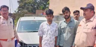 नशीली कफ सिरप की तस्करी में कार सवार दो अरेस्ट