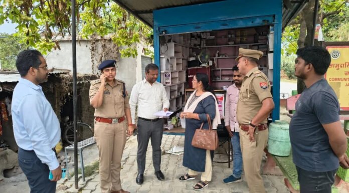 मेडिकल स्टोर पर रेड, प्रतिबंधित दवाएं जब्त