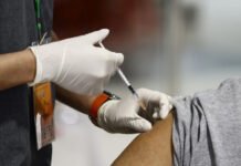 एआई से निर्मित सार्वभौमिक टीके का पहला मानव परीक्षण सफल