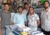 मोबाइल शॉप पर छापा, 1200 कैप्सूल और 890 गोलियां बरामद