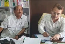 थोक दवा दुकानों और गोदामों पर दबिश, संदिग्ध दवाओं के सैंपल सील