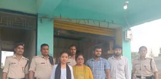 लाइसेंस बगैर संचालित दवा दुकान पर रेड, 66 प्रकार की दवाएं जब्त