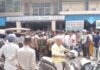 किशोरी की मौत पर हंगामा, गलत इंजेक्शन लगाने का आरोप