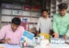 अवैध मेडिकल स्टोर पर रेड, भारी मात्रा में दवाएं जब्त