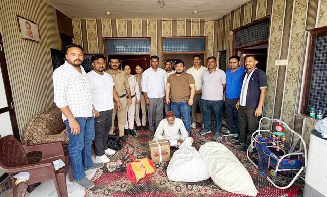 रिहायशी मकान में अवैध दवाइयों का जखीरा बरामद
