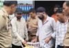 कॉस्मेटिक शॉप पर रेड, हेयर ऑयल की बोतलें बरामद