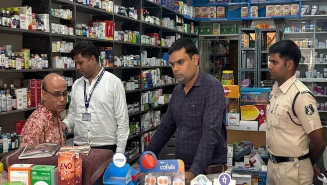 दवा रिकार्ड सही न मिलने पर 3 मेडिकल स्टोर के लाइसेंस कैंसिल