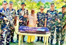 सिरप और टेबलेट के साथ नेपाल सीमा पर तस्कर अरेस्ट