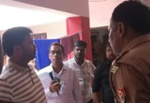 नकली आयुर्वेदिक दवा बनाने वाली फैक्टरी का भंडाफोड़