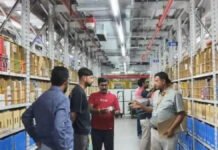 अमेजन के बिना लाइसेंस वाले गोदामों पर रेड, 4 लाख की दवाएं जब्त