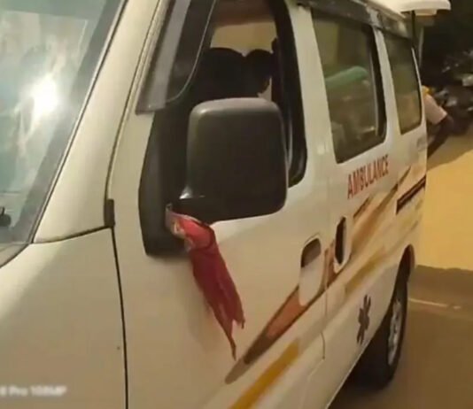 नवजात का शव लाने के लिए गिरवी रखना पड़ा राशन कार्ड