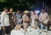 ब्रांडेड कंपनी के नाम पर नकली शैंपू बेचने का भंडाफोड़