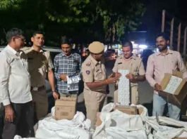 ब्रांडेड कंपनी के नाम पर नकली शैंपू बेचने का भंडाफोड़