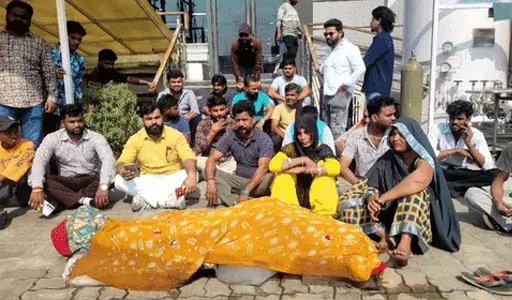 अस्पताल में डिलीवरी के बाद महिला की मौत पर हंगामा